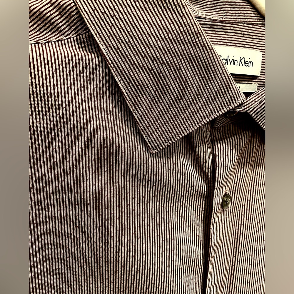 Calvin Klein Men’s button down shirt